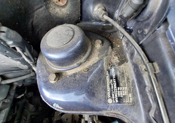 Volkswagen Polo cena 5200 przebieg: 198050, rok produkcji 2004 z Jarocin małe 154